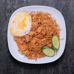 مكرونة نودز دجاج